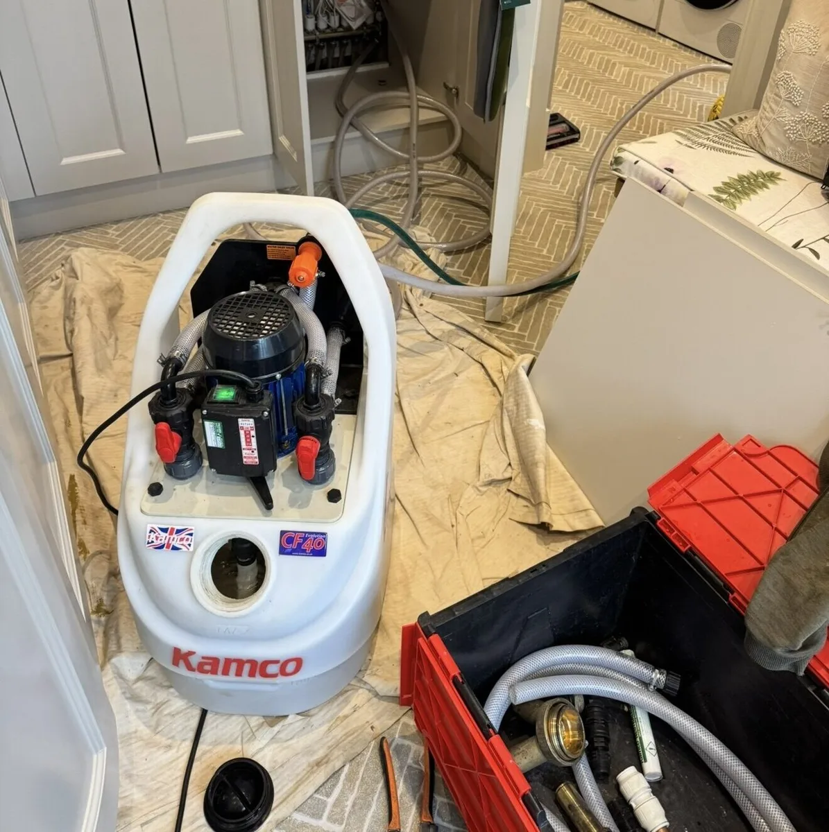 Kamco power flushing machine connected to a central heating system